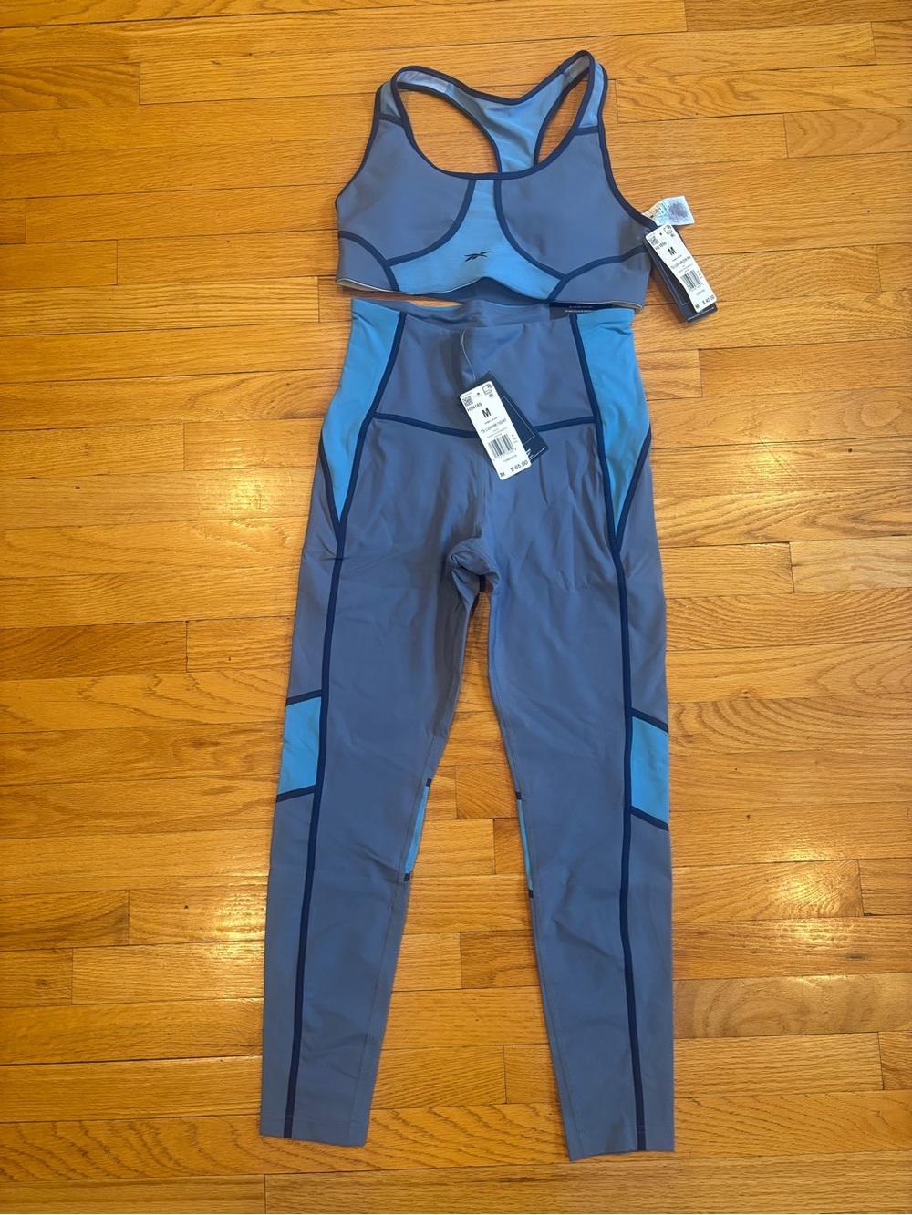 Reebok Blue Two-Piece Athletic Set - Sports Bra & Leggings NWT ⭐️ Sz Medium